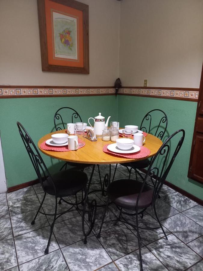 Home Stay Maria イダルゴ・デル・パラル エクステリア 写真