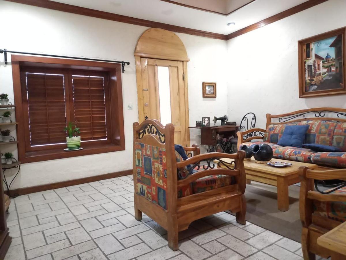 Home Stay Maria イダルゴ・デル・パラル エクステリア 写真