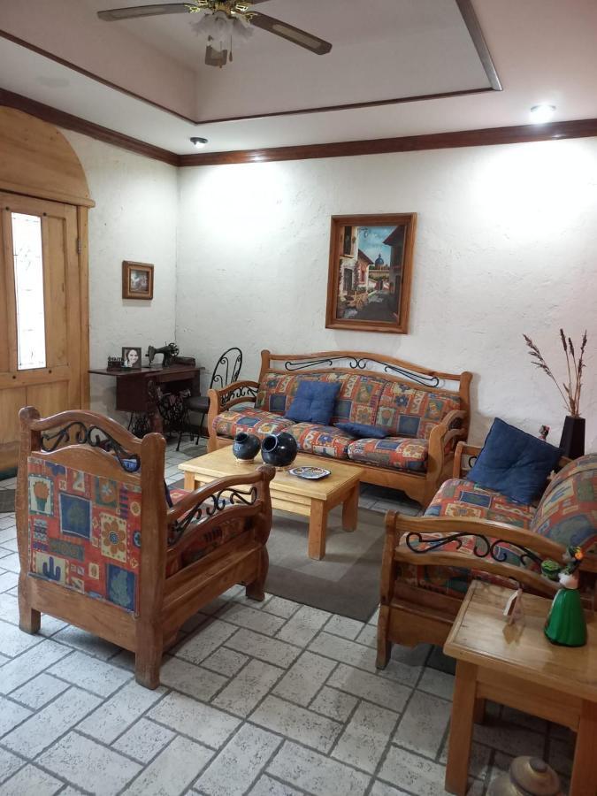 Home Stay Maria イダルゴ・デル・パラル エクステリア 写真